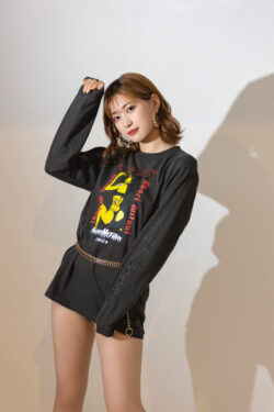 fig_0002440 【美谷朱里】 ザ・森東コラボ オリジナルロングTシャツ ダークグレー サイズXL