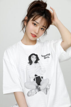 fig_0002606 【河北彩花】Saika Kawakita Tee by MNKM Mサイズ