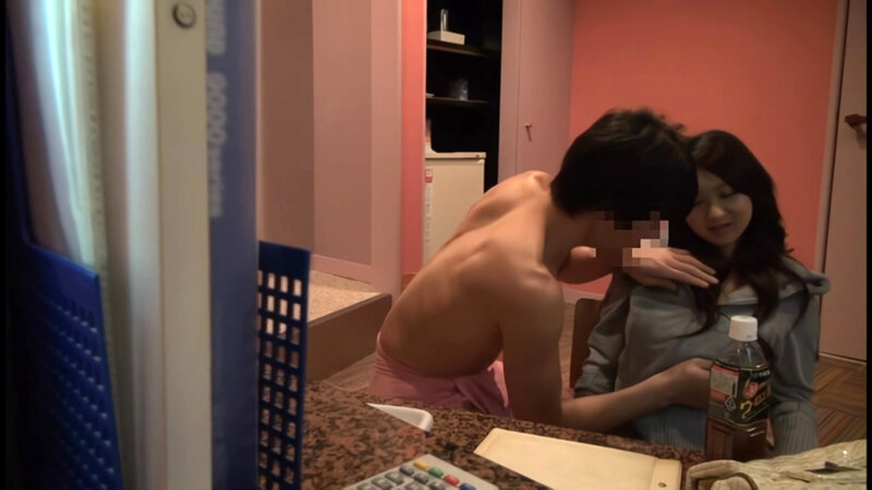 【AIリマスター版】ラブホ盗撮 隠し撮り投稿動画 LOVE-HOTEL.CAM 1枚目