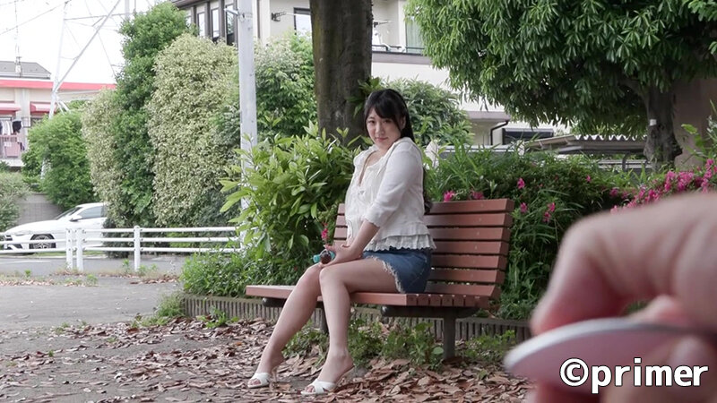 お綺麗ですね隣の奥様 隣人おじに1日中遠隔操作 下平玲夏 2枚目