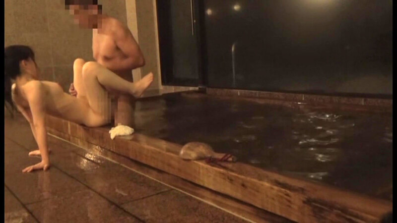 全力●撮 混浴風呂で一緒になったひとり旅のオンナとハメちゃいました! 16枚目