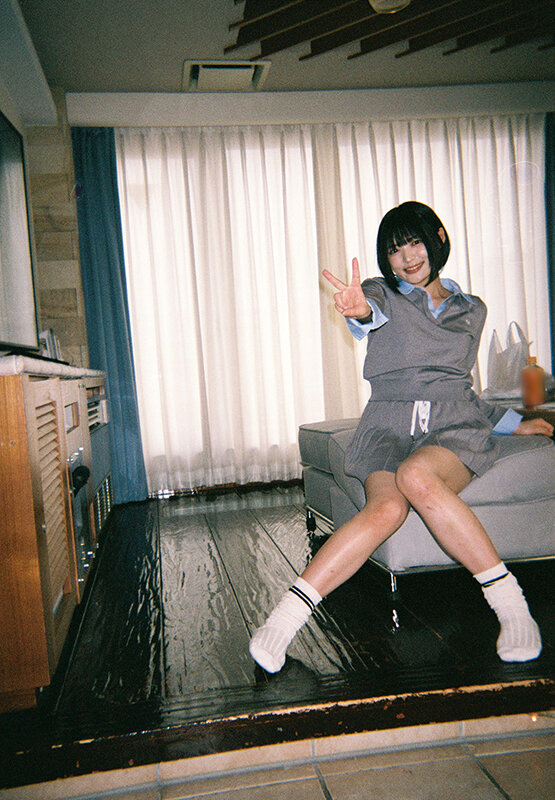 年上キラーのボーイッシュなバイトちゃん虹村ゆみに誘われて…彼氏にも見せたことのないフェラテクで何度もごっくんと中出しをしてくれた 3枚目