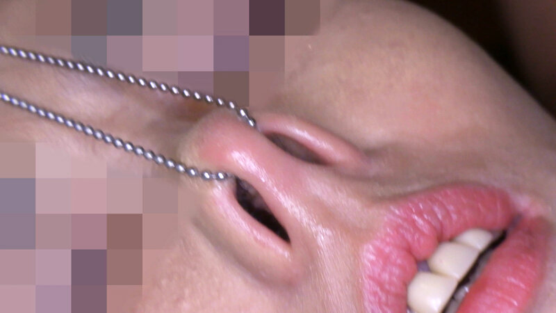 鼻輪・ラビア延伸・乳首肥大化 人体改造されているマゾ女(投稿ネーム◎石原由紀子) 4枚目