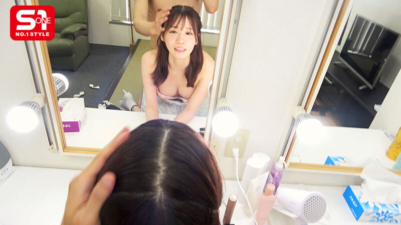 「えっココで!!ムリムリww」アイドル、アーティスト、グラビア、バラエティ番組、マルチタレント未歩ななに1ヶ月完全密着!隙あらばいきなりAV男優ぶっ込みぶっ挿す!ドッキリ即ズボッ!AVドキュメント 4枚目