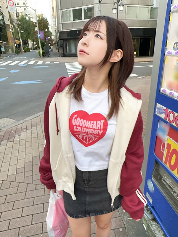 SEXの逸材えな 1枚目