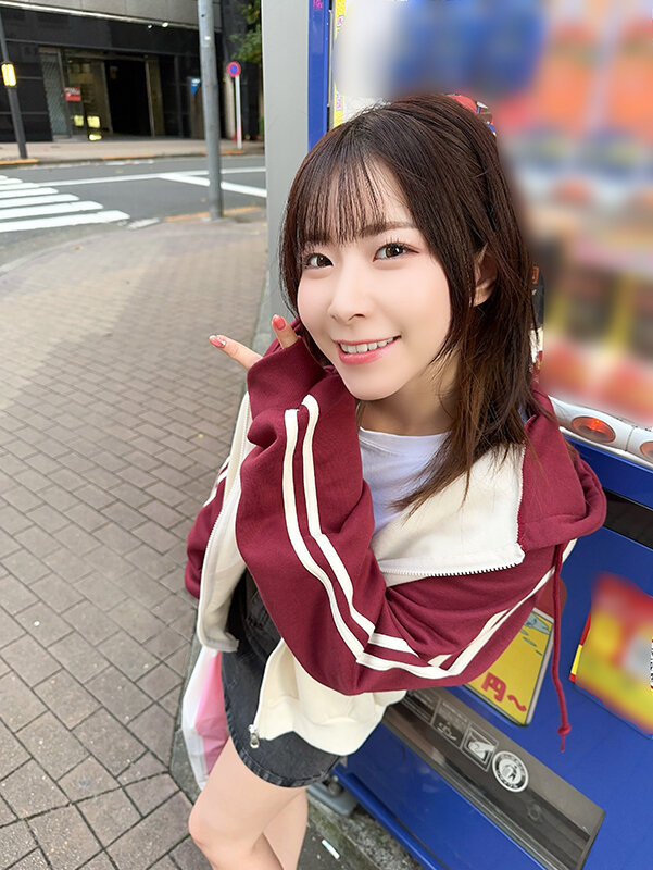 SEXの逸材えな 2枚目