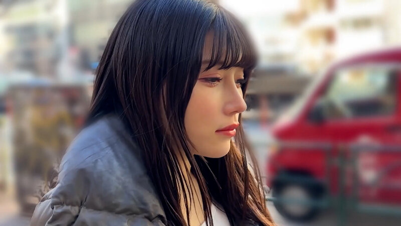 M男が街中で女性に声をかけてキスさせてもらう アパレル関係 ひなみちゃん 1枚目