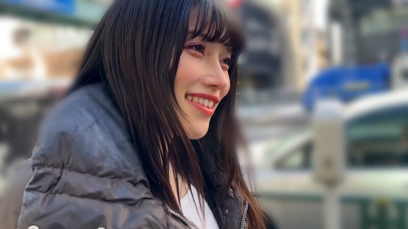 M男が街中で女性に声をかけてキスさせてもらう アパレル関係 ひなみちゃん 2枚目