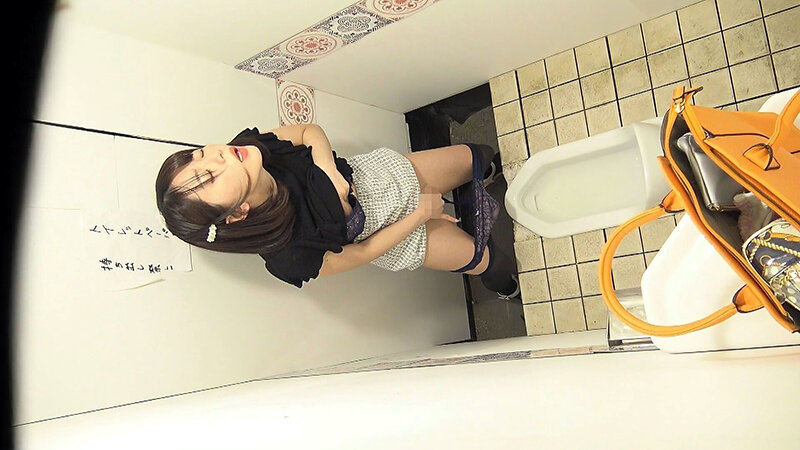 覗き見厳禁! 女子トイレ秘密オナニー 40人 5枚目