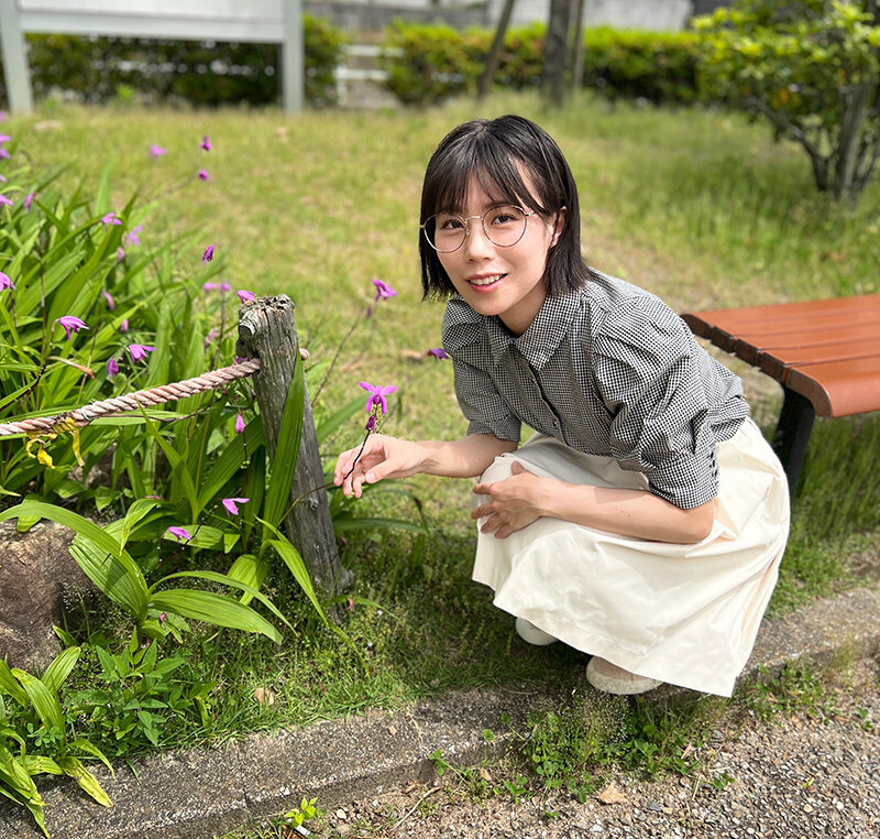 ガリ勉めがねっ娘を呼び出して変態オヤジが受けさせた媚薬つき性活指導 雨宮あや花 2枚目