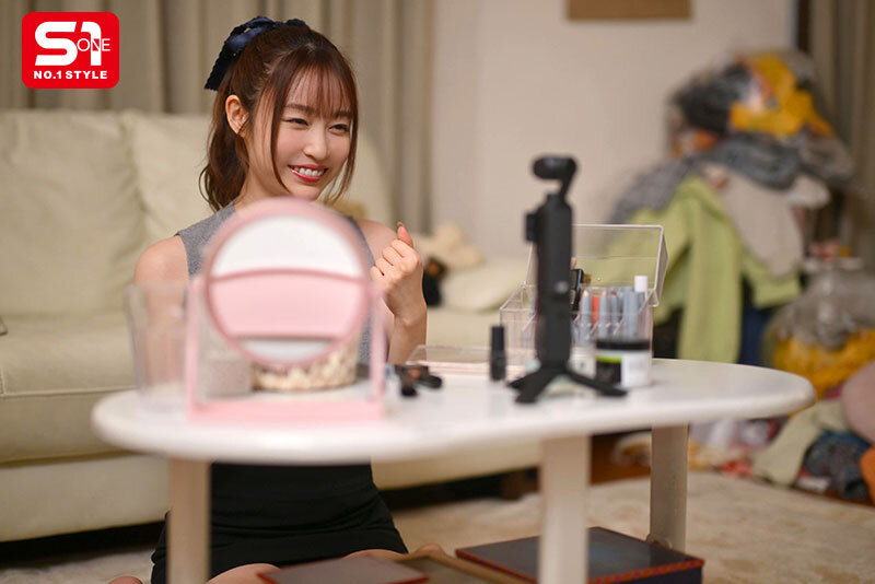 ビジュ最高なのにズボラ女子なお隣さん、お股もゆるくてめっちゃヤレた。 夢乃あいか 1枚目