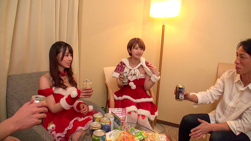 クリスマスにはしゃぐサンタコスの美女をナンパしてエッチなハメ撮りクリスマスww 7枚目