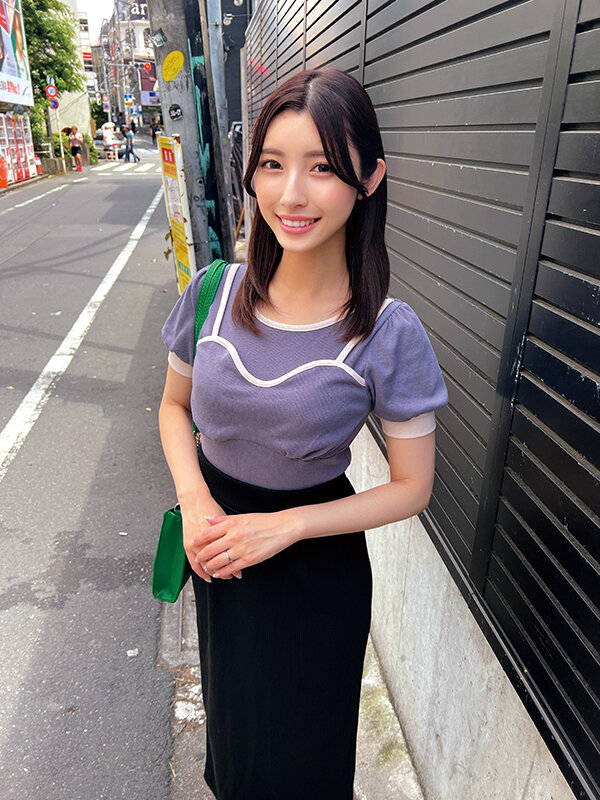 優しくて綺麗な育児中のママさん!「早漏に悩む童貞君の暴発改善のお手伝いしてくれませんか?」 母性溢れる可愛いママさんが早漏すぎる童貞君にムラムラ膣キュンしちゃって生中出し筆おろしSPECIAL!かなさん さあやさん 1枚目