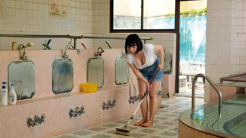 銭湯バイト輪●レ●プ 爆乳女子大生がオヤジ達に嬲られ精子と媚薬にまみれて堕ちていく湯けむり密室 九井スナオ 2枚目