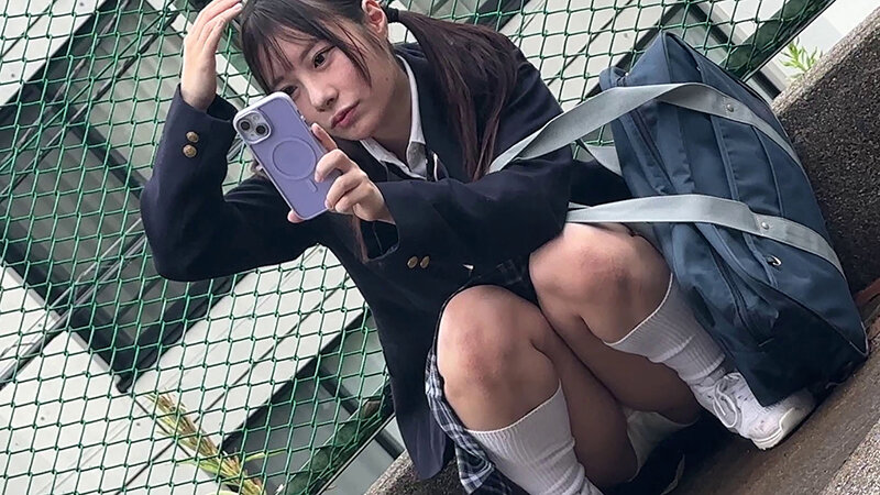 媚〇塗りたくりチ〇ポで拘束スローピストン 上はヨリ目と白目ベロ出しアヘ顔に!下はガニ股ビクビク痙攣ジャブジャブ大量潮吹き!全身性感帯化で絶頂無限ループ お下劣オホ声女子○生 松井日奈子 1枚目