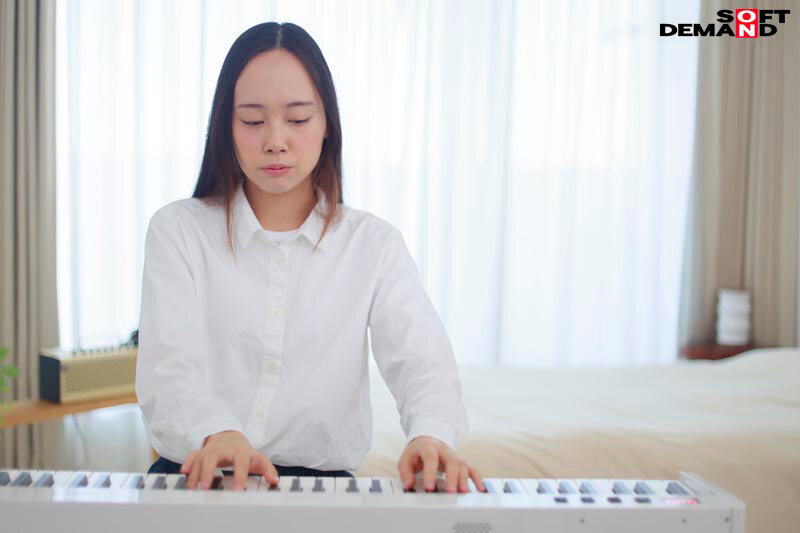 無味な生活 無味なセックス 無色な女の子 あんどうはな AV debut 15枚目