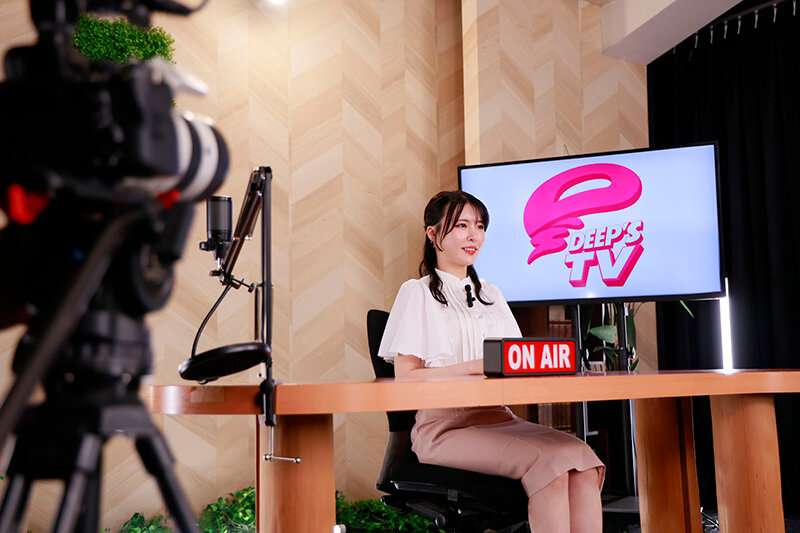 現役地方局人気女子アナウンサー みさきさん(26歳)1本限りの全国区AVデビュー!働く女AV出演ドキュメント マジックミラー便では口説けなかった高感度No.1女子アナが恥じらい公開セックスで連続イキ! 2枚目