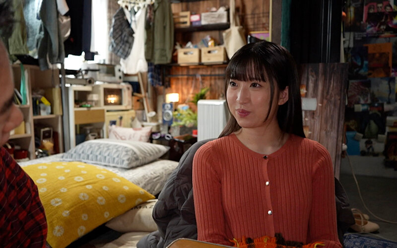 大復活!素人援交生中出し 映画オタクのやよいちゃんは乱暴されたい!犯●れたい!首絞め騎乗位からの~乳首ギューん 歪んだM願望が叶って小柄ボディは幸せ絶頂 三葉やよい 1枚目