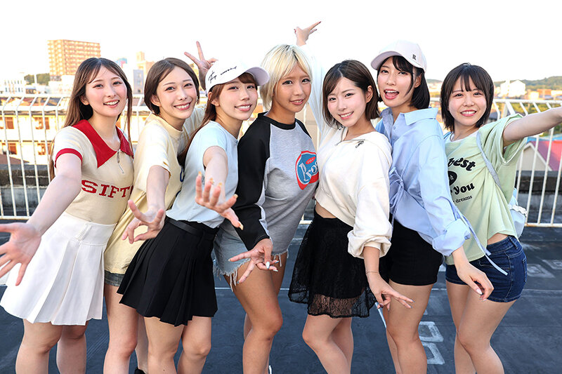 【VR】【KMP全VRレーベル5000本発売×KMPVR10周年特別版】【超ド級で超豪華!!6時間SP】女子友7人がいる人生 女神が死に際にくれた超奇跡!!転移した先はオンナだらけの神生活!?過去最大級に人生を謳歌するハーレムで絶倫な世界線 20枚目