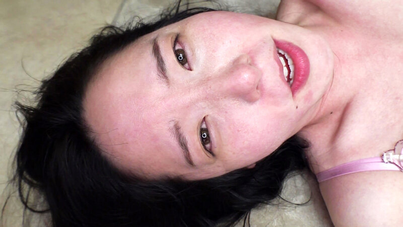 上下のクチを滅茶苦茶にされる女 5枚目
