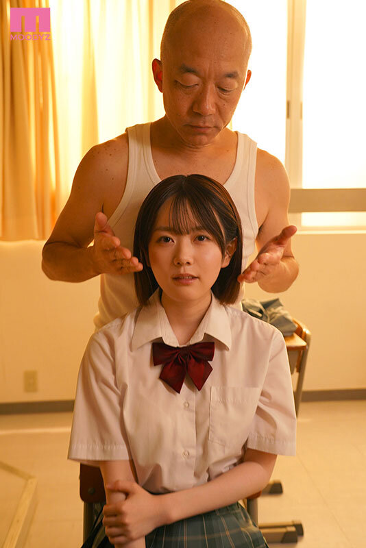 さくらってリア充で幸せそうでムカつくから時間停止オジサンに好き放題レ●プしてもらったんだ。 水卜さくら 2枚目