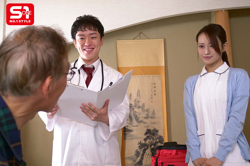 地方の訪問介護先で思いやりナースとドクターが相部屋宿泊…医者の下心まで体で介助する朝まで絶倫ケア性交 現役看護師による 看護師NTRドラマ! 桜みお 4枚目