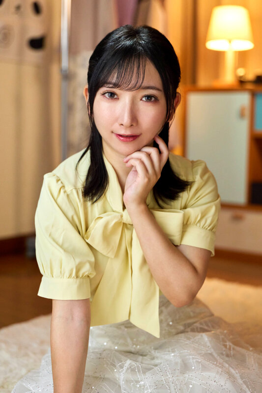 【VR】【8K】歳の離れた綺麗で憧れの従姉は、ボクに淫語囁きとエロマトペを聞かせて童貞も精子も全部絞り取ってくるエロ声優アラサーOL 保科希帆 2枚目