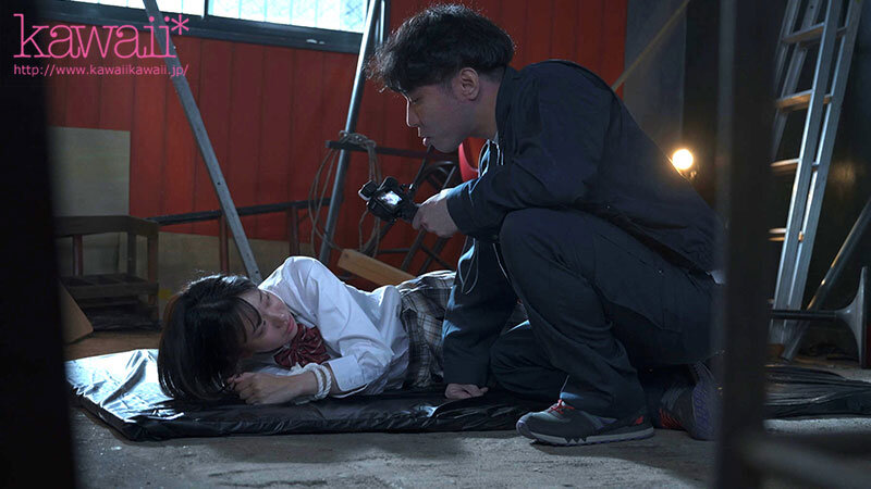 女子学生インフルエンサーいと、探してます。情報求む。VLOG中にレ●プ魔に襲われそのまま撮影が生々しいハメ撮り強●記録へ‥ 赤名いと 7枚目