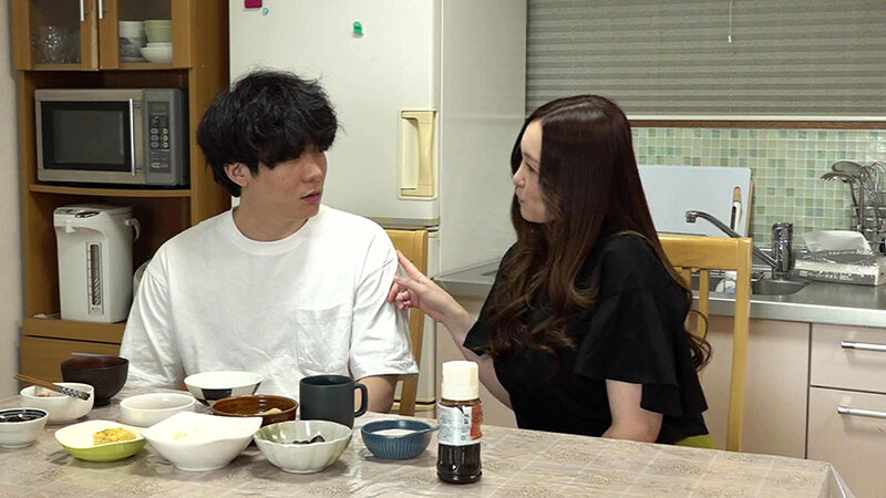 【連続スケベ小説】コンビニで働く巨乳母娘3~バイトの若者と中●しSEXするボイン美熟母・らなさん 愛澤らな 6枚目