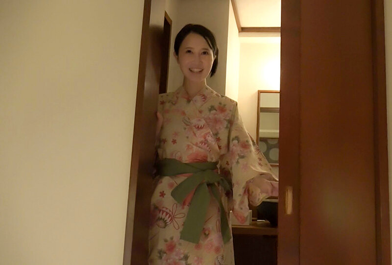 ノーブラ中出し温泉旅行 宮野桜 6枚目