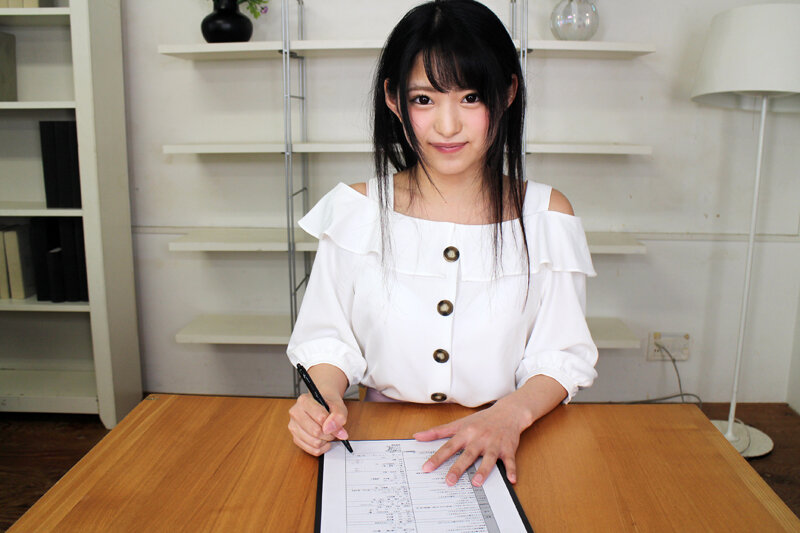 【VR】ワンコインベスト!「面接で中出しくらいみんなやってるよ?」AV会社の面接にきた美少女を騙して中出し体験VR! 14枚目