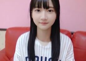 【ガチ神回】低身長剛毛18才ちゃん 初体験バックで悲鳴を上げ、ラストの勢い中出しも必至で抗うも虚しく膣内射精。経験の少なさ全開でお送りする背徳感120%内容でお届け。