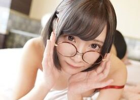 【個撮／芽依(26)】きれいになった元カノは久しぶりのチ◯ポに欲情し、乱れまくる