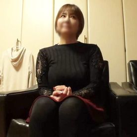 【中出し】根っからの好きモノ体質を披露!ショートヘアーの52歳・熟女◆激しいピストンに咽び喘ぐド淫乱なセックス!膣内射精! 【中出し】根っからの好きモノ体質を披露!ショートヘアーの52歳・熟女◆激しいピストンに咽び喘ぐド淫乱なセックス!膣内射精!