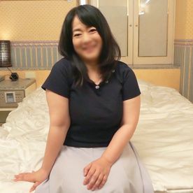 Hカップ×腹回り90cmのデブ〇ガッ校教師(45) 先生でもあり既婚者という立場ながらマチアプ男と中出し不倫SEX。