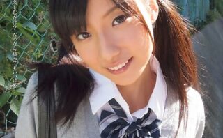 制服オプ File.003 小春【FANZA限定版】個人撮影Fileシリーズ 本当に個人的に楽しむだけ？ だったら撮ってもいいけど…