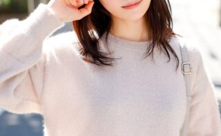 数年エッチしてなかった清楚美女がマッチングで淫乱スイッチ全開！欲求溜まりすぎて大爆発◆身体ドM・気持ちドSの淫乱女、乳首つねりで痙攣アクメ、手マン即イキ！ヨダレジュボフェラでご奉仕、淫乱騎乗位から下突きピストン連発中出し！最後は唇にたっぷり顔射で完堕ち◆