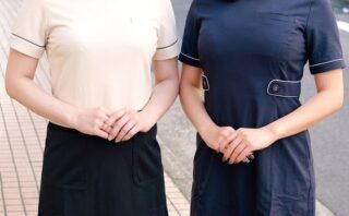 現役エステティシャンがノーハンドフェラでヌキの限界に挑戦！さくらさん（25）とれいみさん（25）