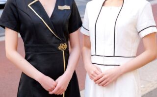 現役エステティシャンがノーハンドフェラでヌキの限界に挑戦！ひかるさん（22）とめいさん（24）