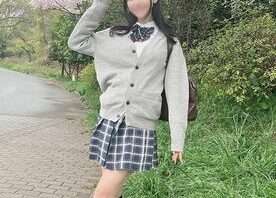 ※限定価格※茶道*えみちゃん・18歳 隠れ巨乳な色白スレンダー美人 春の陽気でムラムラ発情中出しおせっせ※先着高画質特典付き※