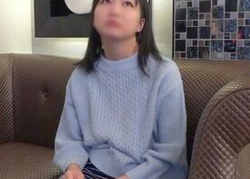経験人数たった1人.膣穴指一本レベルの純潔乙女私大。 生の亀頭が膣奥に到達する未踏の快感に初めての中イキ♥
