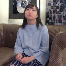 経験人数たった1人.膣穴指一本レベルの純潔乙女私大。 生の亀頭が膣奥に到達する未踏の快感に初めての中イキ♥