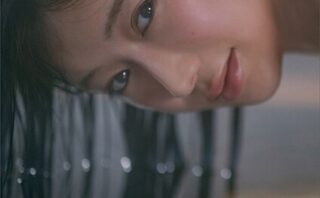 【電子版だけの特典カット40ページ超付き】新海まき1st写真集 刻に咲く