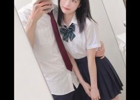 【即削除】彼女と多目的トイレでハメ撮りしたやつ公開！
